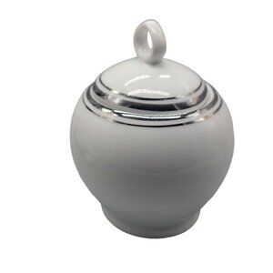 Royal Doulton Sugar Dish Fine Porcelain Simply Platinum Lidded 3" 2006